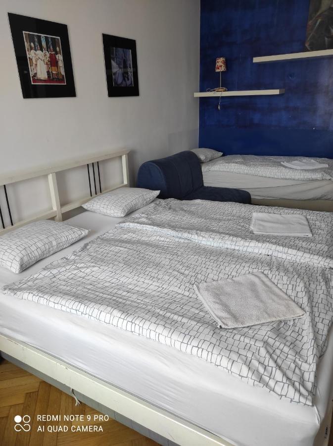 Apartment Maximilian Μπρατισλάβα Εξωτερικό φωτογραφία