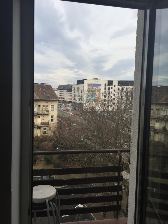 Apartment Maximilian Μπρατισλάβα Εξωτερικό φωτογραφία