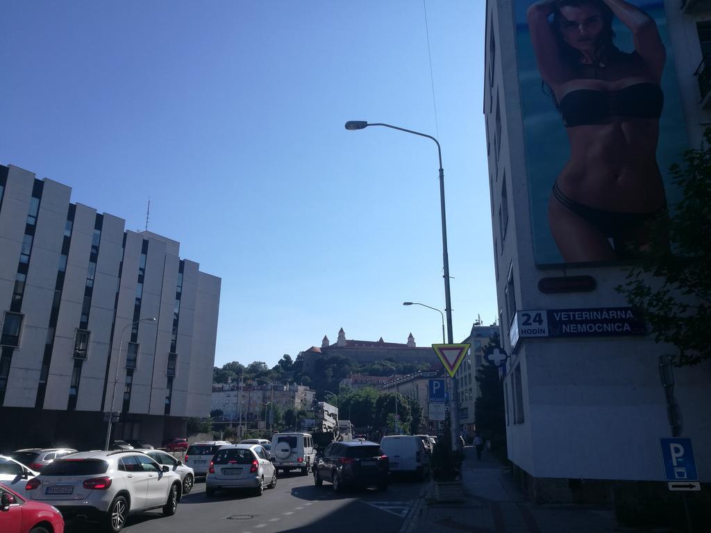 Apartment Maximilian Μπρατισλάβα Εξωτερικό φωτογραφία